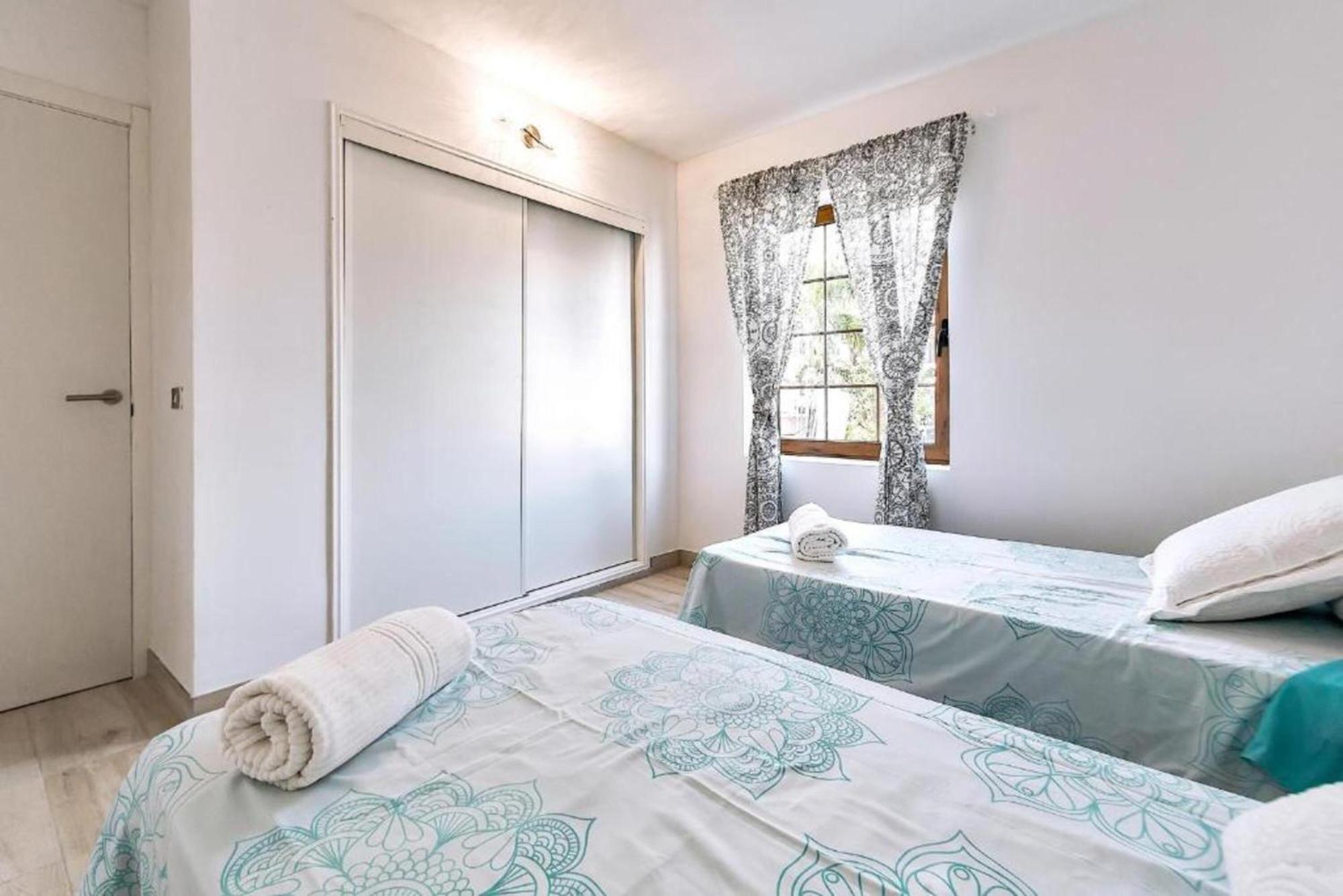 Two Bedroom Apartment In Playa De Las Americas, Free Wifi Екстериор снимка